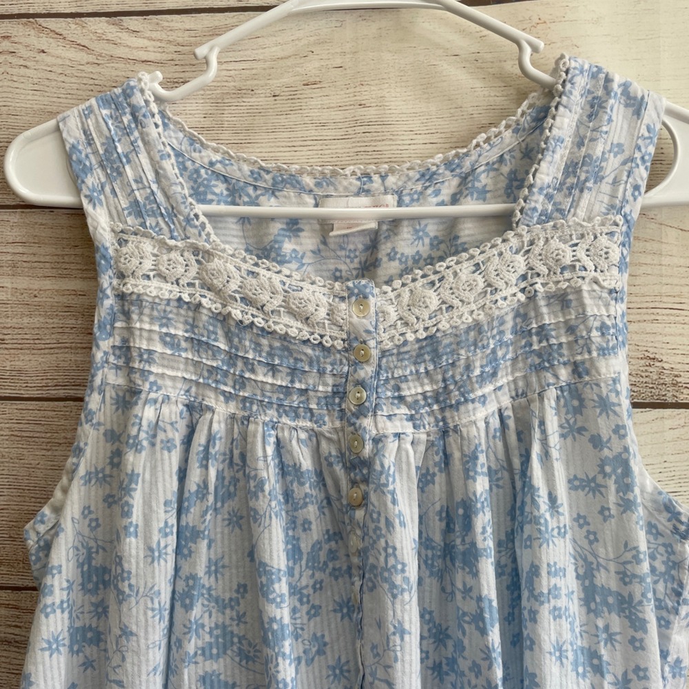 VINTAGE SHABBY CHIC MAXI GOWN IN BLUE FLORAL PRINT - Picture 6 of 8